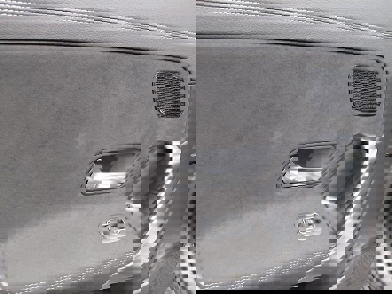 Image Mercedes-Benz CLASSE A A 250 e  Berline Compacte AMG Line 